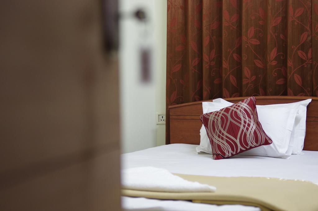 Hotel Horizon Residency Hyderabad Zimmer foto